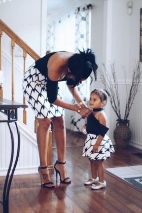 40 Adorable Mother & Daughter Outfits