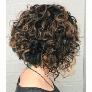 13+ Stylish Hairstyles For Short Curly Hair That Are Easy To Maintain