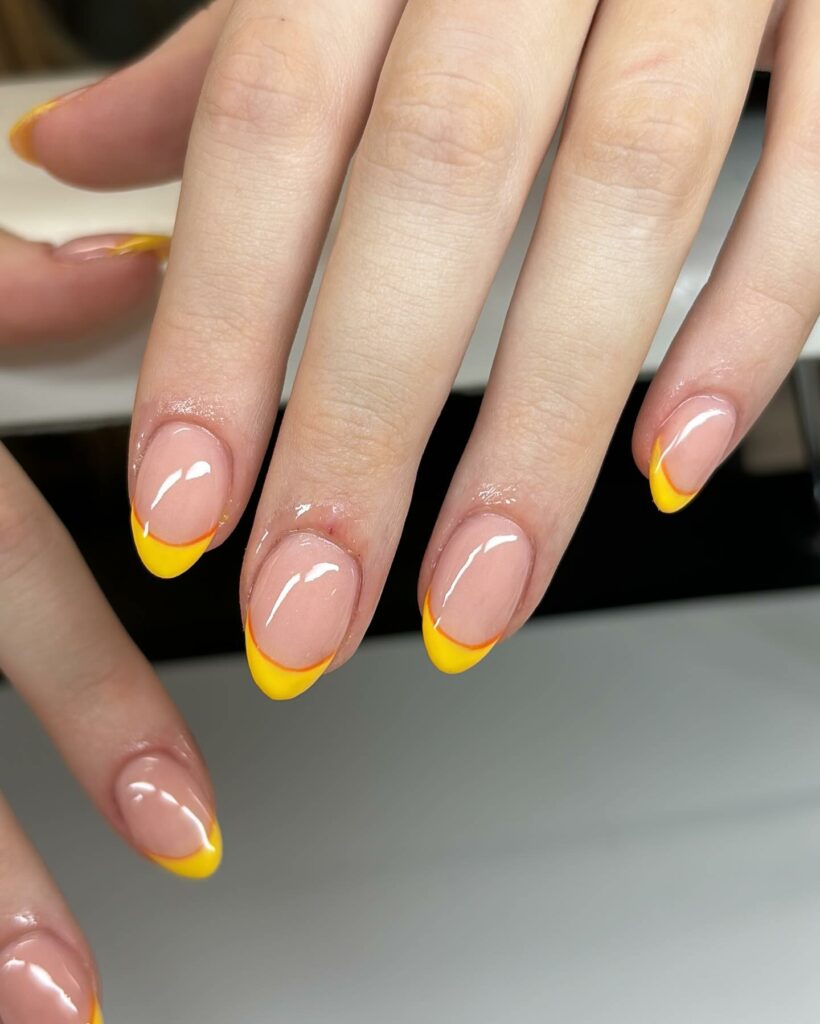 Short French Tip Nail Design Styles