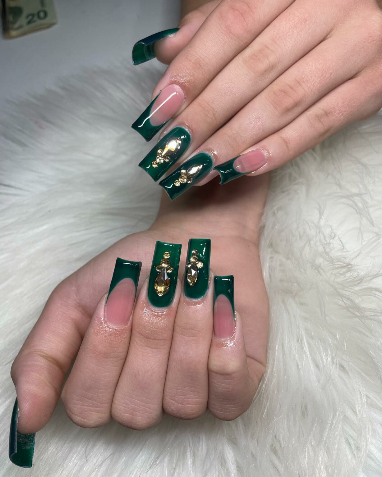 Emerald Green Nails 8 1229x1536 