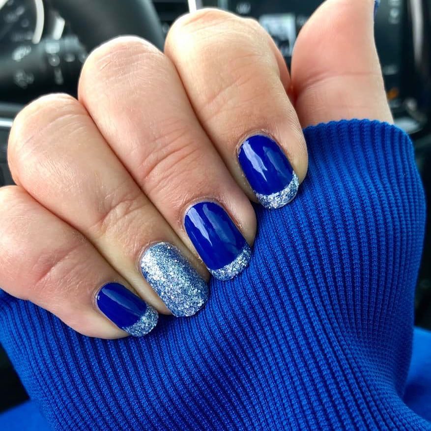 25 Gorgeous Navy Blue Nails For An Elegant Pop Of Color