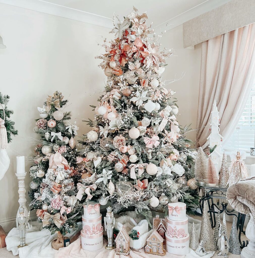 33+ Spectacular Pink Christmas Decorations Ideas